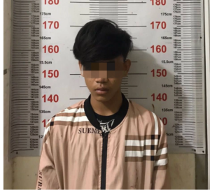 ឃាត់ជនសង្ស័យម្នាក់ ក្នុងចំណោមបក្ខពួក៦នាក់ បានធ្វើសកម្មភាពឆក់យកទូរស័ព្ទ