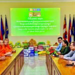 អនុសាខាកាកបាទក្រហមកម្ពុជា និងរដ្ឋបាលស្រុកឆ្លូង ទទួលអំណោយសប្បុរសព្រះមន្រ្តីសង្ឃ ដើម្បីបម្រើក្នុងការងារមនុស្សធម៌